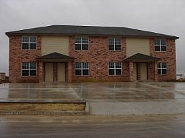 3 Bedroom Townhome Unit Near Ft. Hood. in Copperas Cove, TX