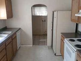 3 Bedroom, 2 Bath Home Near Fairgrounds in Albuquerque, NM (Photo 3 of 3)