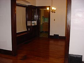 2 Bedroom Duplex Down On Quiet Street in Cleveland Heights, OH (Photo 4 of 6)