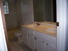 Wonderful 4 BR House For Rent! Call Joe 630-333-5448 in Bolingbrook, IL (Photo 4 of 6)