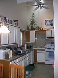 3 BR, 2 BA Home Close In Southwest in Lake Oswego, OR (Photo 4 of 6)