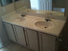 New, 3 Bed, 2.5 Bath Near UNT, TWU, NorthLakes Park  in Denton, TX (Photo 5 of 6)