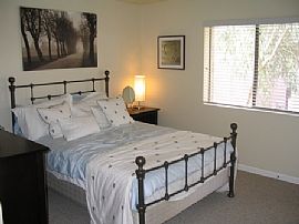 Must See Tempe Condo With Many Extras in Tempe, AZ (Photo 5 of 6)