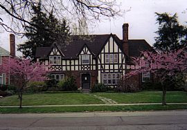 3 Br, 1.5 Ba Single Family Home in Cleveland, East Side in Cleveland, OH