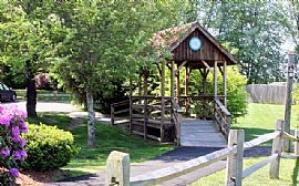 2 BR, 1 BA APARTMENT, 3 Weeks Free Rent!!! $500 Security!!! in Sunderland, MA (Photo 2 of 6)