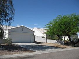 4 BR, 2 BA House, 1,500 Sq. Ft., Beauty Area in Fort Mohave, AZ (Photo 3 of 4)