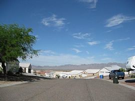 4 BR, 2 BA House, 1,500 Sq. Ft., Beauty Area in Fort Mohave, AZ (Photo 4 of 4)