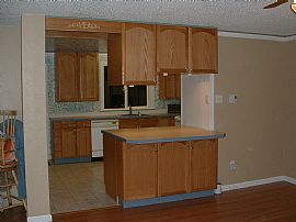 Beautiful 3 BR, 1 BA Custom-Remodel Home, Non-Smoking in Lake Tapps, WA