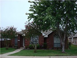 Beautiful 3 BR, 2 BA, 2 CAR   Home, Super Location In Frisco, TX in Frisco, TX
