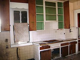 3 BR, 1 BA House, Rent To Own, Needs Work And Can Do It, $245 in Cleveland, OH (Photo 2 of 4)