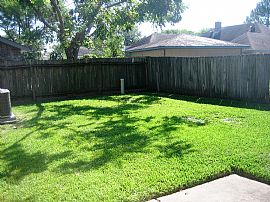 4 BR, 2 BA HOME, 1812 sq. ft., NEAR BUSH ELEMENTARY, $1295 in Houston, TX (Photo 4 of 6)
