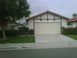 Lovely 2 BR, 2 BA With Attached Garage in Oceanside, CA