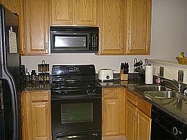 Room With A Private Bath In A New 3 BR, 3.5 BA Luxury Townhouse! in Philadelphia, PA (Photo 6 of 6)