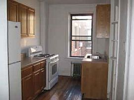 Airy 2 BR, 1 BA Apartment In University City in Philadelphia, PA (Photo 1 of 3)