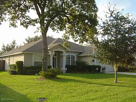 Beautiful 4 BR, 2 BA Single Family Home With Fenced Yard in Ponte Vedra, FL