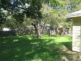 NO CREDIT CK. HUGE HOME, LARGE BACKYARD WITH SEPARATE STORAGE in Grand Prairie, TX (Photo 2 of 6)