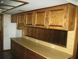 NO CREDIT CK. HUGE HOME, LARGE BACKYARD WITH SEPARATE STORAGE in Grand Prairie, TX (Photo 5 of 6)