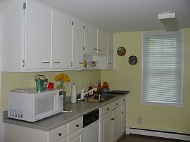 Remodeled 2 BR, 1 BA Home, Just A Walk To The Beach! in North Beach, MD (Photo 2 of 6)
