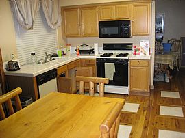 Furnished 4 BR, 3 BA House 3.3 Miles From UNR in Reno, NV (Photo 4 of 6)
