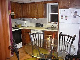 3 BR, 1 BA House, Huge Front Yard, Walking Distance To NYC Bus in East Brunswick, NJ (Photo 5 of 6)