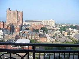 1 BR, 1 BA CONDO IN SOUTH LOOP, PARKING INCLUDED, MOVE IN NOW! in Chicago, IL
