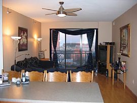 1 BR, 1 BA CONDO IN SOUTH LOOP, PARKING INCLUDED, MOVE IN NOW! in Chicago, IL (Photo 2 of 5)