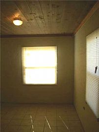 Charming 2 BR, 1 BA House Near Hummel Park in Tucson, AZ (Photo 5 of 6)