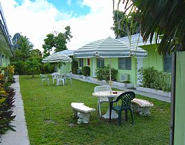 Clean And Bright 2 BR, 2 BA Apartment, Great Location! in Fort Lauderdale, FL