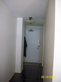 Fabulous Old Town 1 BR, 1 BA Apartment, Utilities Included in Chicago, IL (Photo 4 of 4)