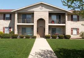 2 BR, 1.5 BA Apartment In West Troy Ohio in Troy, OH