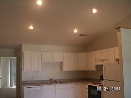 2 BR, 2 BA, 1 CAR Apartment At Laurel Creek in Troy, OH (Photo 2 of 6)