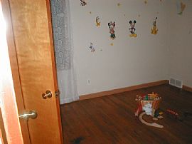 Nice 3 BR, 1 BA Ranch Home By Metropark in Parma, OH (Photo 4 of 5)