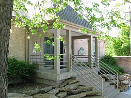 Fun 1 BR, 1 BA Apartment, Look, Lease And Save HUNDREDS! in Shawnee, KS (Photo 2 of 5)