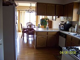 Beautiful 3 BR, 2 BA Great Room Ranch House in Rochester Hills, MI (Photo 3 of 6)