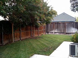 Modern, Spacious 3 BR, 2.5 BA House In Perfect Location  in San Jose, CA (Photo 2 of 4)