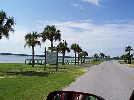 Waterfront 2 BR, 2 BA, 2 Story Townhome in Panama City, FL (Photo 5 of 6)