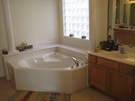 Nice 4 Br, 4 Ba Home Near Sugarland in Stafford, TX (Photo 8 of 12)