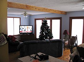 Waterfront 3 BR, 2 BA Colonial House At End Of Private Road in Rindge, NH (Photo 5 of 6)