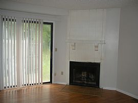 Very Nice 2 BR, 1.5 BA House, Walking To Work At KU Med. in Kansas City, KS