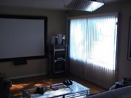 Quiet 4 BR, 1 BA House In Well Maintained Neighborhood
 in Salt Lake City, UT (Photo 3 of 4)