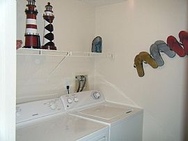 Unique 1 BR, 1 BA Apartment With Washer And Dryer In Unit in Ypsilanti, MI (Photo 3 of 6)