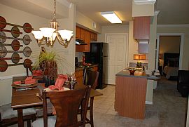 Newly Renovated 2 BR, 2 BA  Apartment Near Eldridge in Houston, TX (Photo 2 of 3)