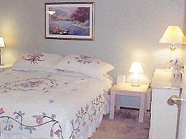 Comfortable 4 BR, 2 BA Home With Beautiful Panoramic View in Napa, CA (Photo 4 of 4)