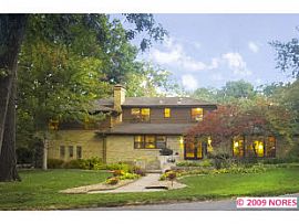 Gorgeous 4 BR, 3 BA House For Lease, Purchase At 37th And Utica in Tulsa, OK