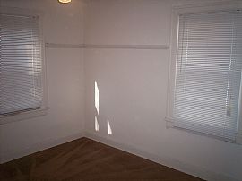 Newly Remodeled 2 BR, 1 BA Home in Kansas City, MO (Photo 2 of 4)