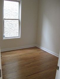 Beautiful 2 And 3 Bedroom, Two Flat Apartment In Mayfair in Chicago, IL (Photo 3 of 4)