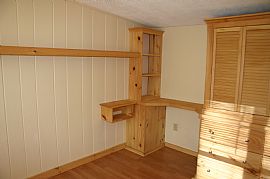 Beautiful 2 BR, 1 BA Lake View House  With Garage in South Sutton, NH (Photo 2 of 4)