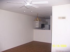 Serene 2 BR, 2 BA Townhome With Southern Charm  in Clayton, NC (Photo 4 of 4)