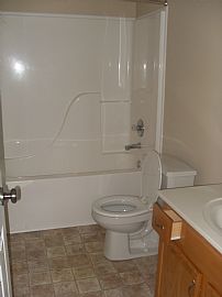 Quiet 3 BR, 3 BA House Close To Ft. Campbell And Everything in Clarksville, TN (Photo 2 of 6)