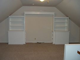 Fantastic 3 BR, 2 BA House Near Beach Schools, Luxury Living in Hendersonville, TN (Photo 3 of 6)